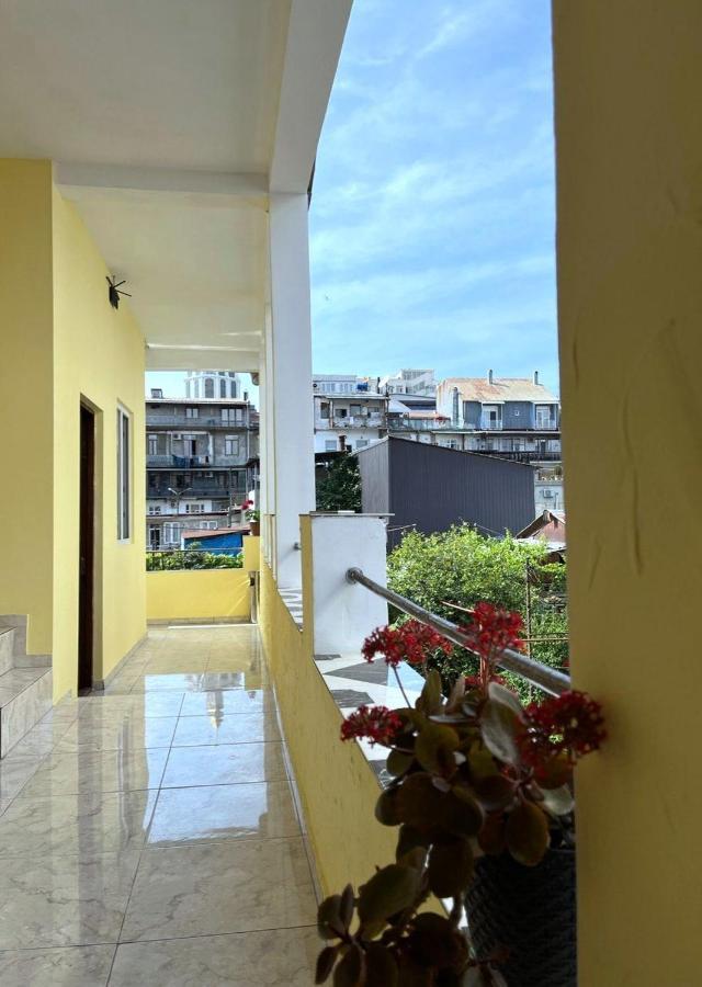 Old Clty Hotel Batumi Ngoại thất bức ảnh
