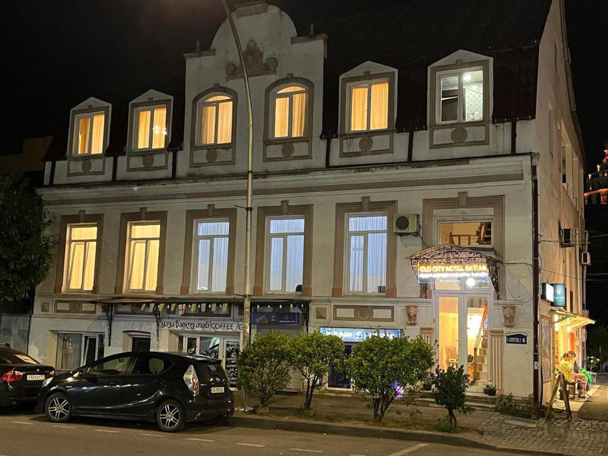 Old Clty Hotel Batumi Ngoại thất bức ảnh