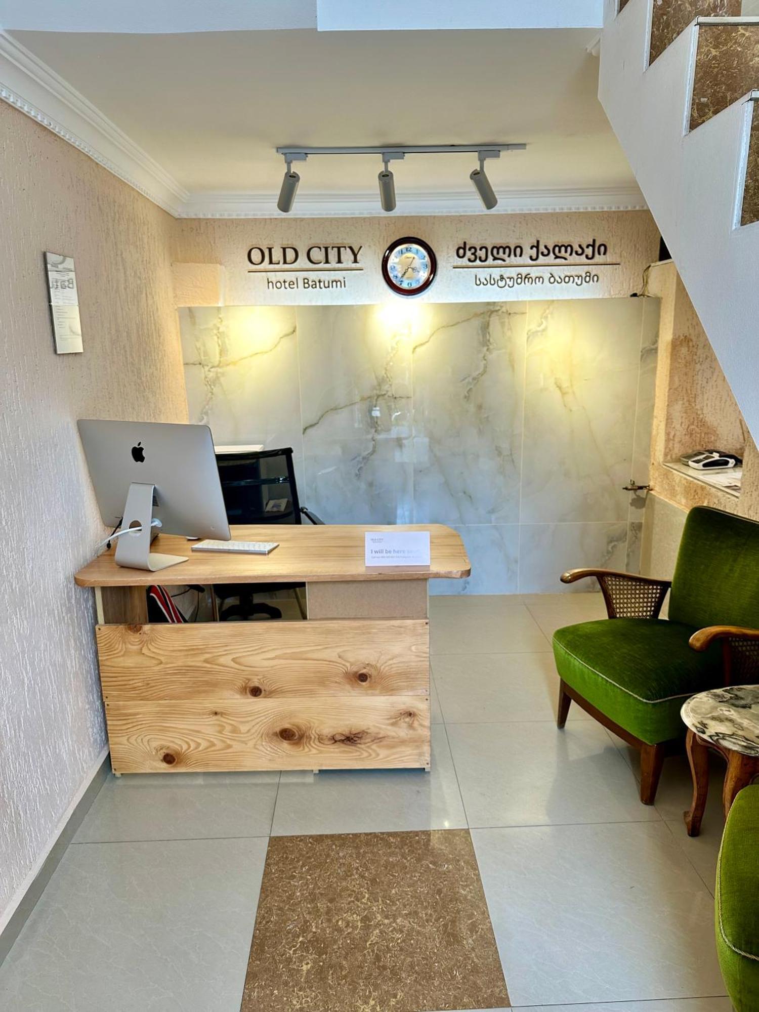 Old Clty Hotel Batumi Ngoại thất bức ảnh